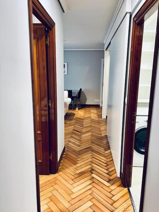 Apartamento En El Centro De Vigo 2 Habitaciones エクステリア 写真